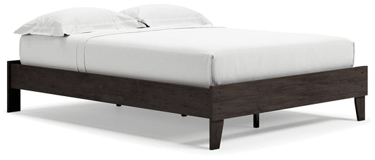 Ashley Express - Piperton Queen Platform Bed